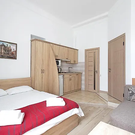 Buk On Doroshenka 29 *