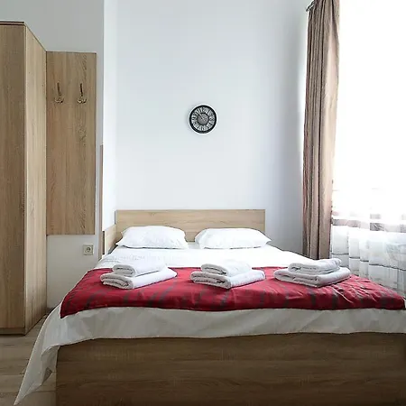 Buk On Doroshenka 29 *