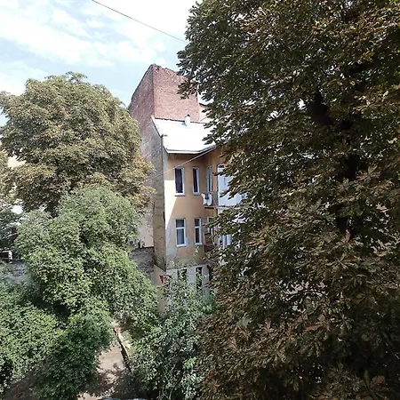 Buk On Doroshenka 29 * Lviv