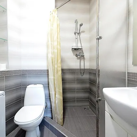 Buk On Doroshenka 29 *