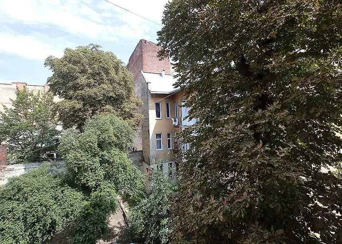 Buk On Doroshenka 29 * Lviv