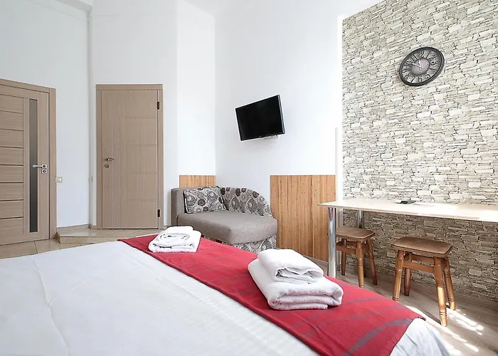 Buk On Doroshenka 29 *