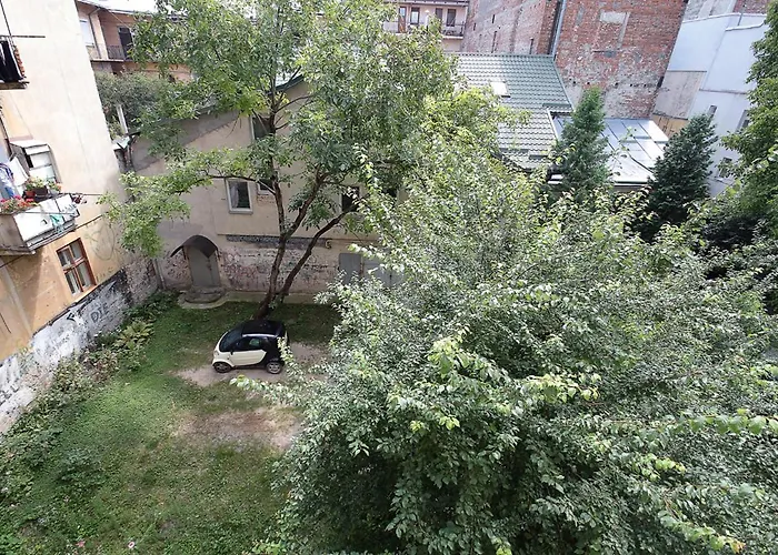 Buk On Doroshenka 29 * Leópolis