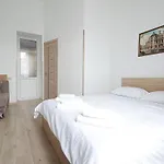 Apartment Buk On Doroshenka 29 Lviv